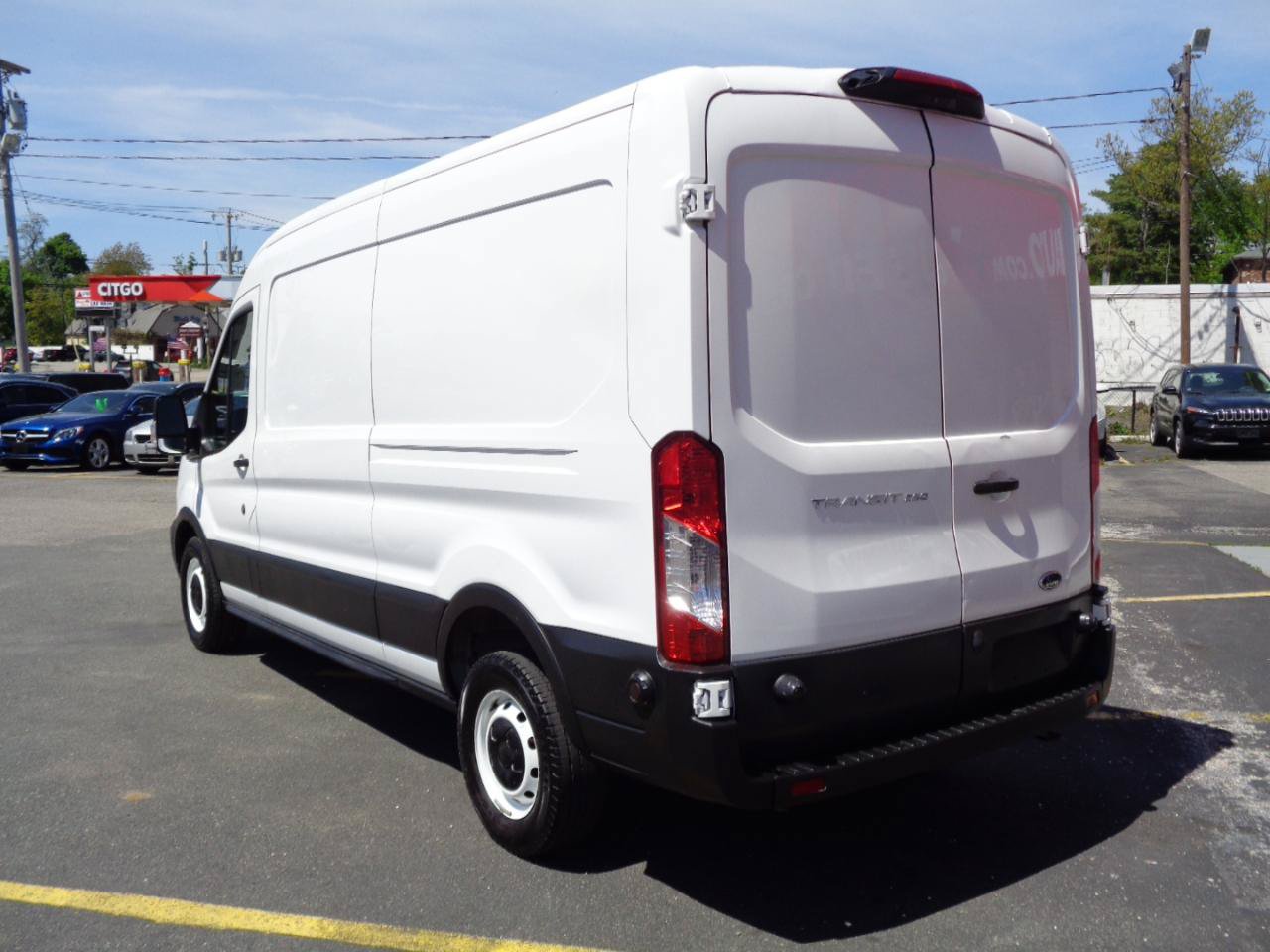Used 2020 Ford Transit 150 Medium Roof w/ Load Area Protection Package RWD image 4