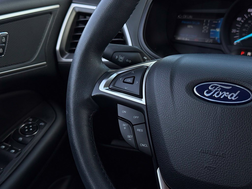 Used 2024 Ford Edge SEL w/ Convenience Package AWD/4WD image 10