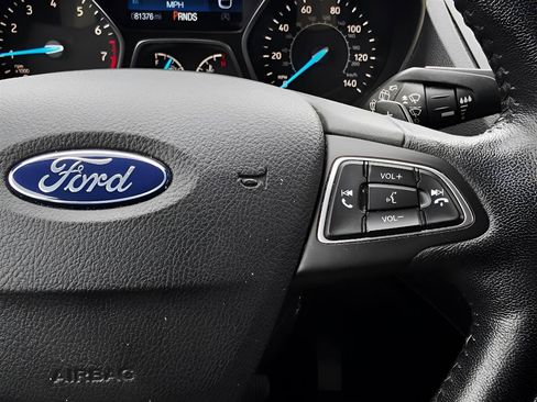 Used 2017 Ford Escape Titanium AWD/4WD image 29