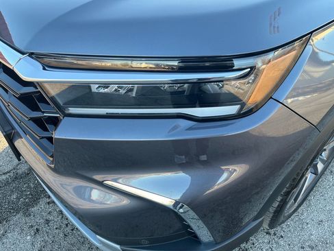 Used 2024 Honda Pilot Touring image 39