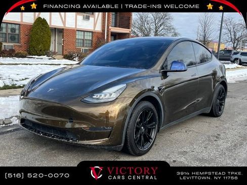 Used 2020 Tesla Model Y Long Range image 1