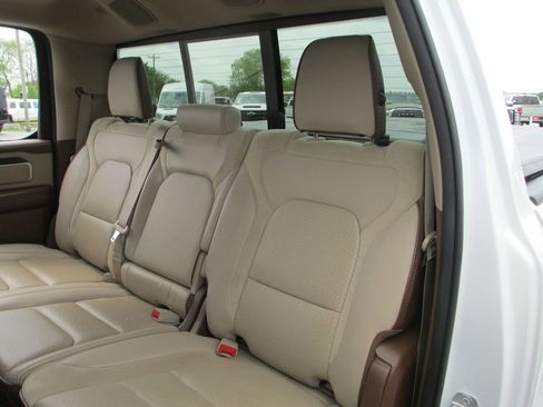 Used 2021 RAM 1500 Laramie image 21