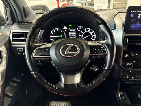 Used 2022 Lexus GX 460 Premium w/ Premium Package AWD/4WD image 14