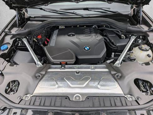 Used 2025 BMW X4 xDrive30i AWD/4WD image 24