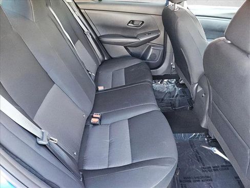 Used 2025 Nissan Sentra SV image 17