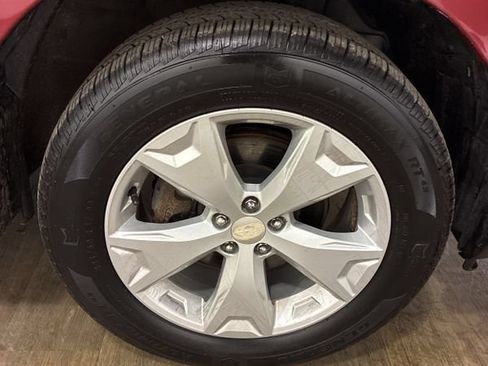 Used 2016 Subaru Forester 2.5i w/ Alloy Wheel Package AWD/4WD image 19