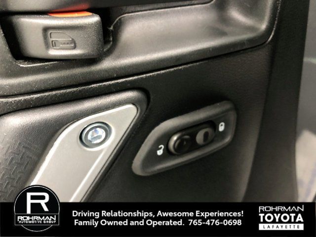 Used 2017 Jeep Wrangler Unlimited Sport AWD/4WD image 13