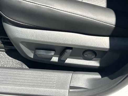 New 2026 Nissan Rogue Dark Armor AWD/4WD image 16