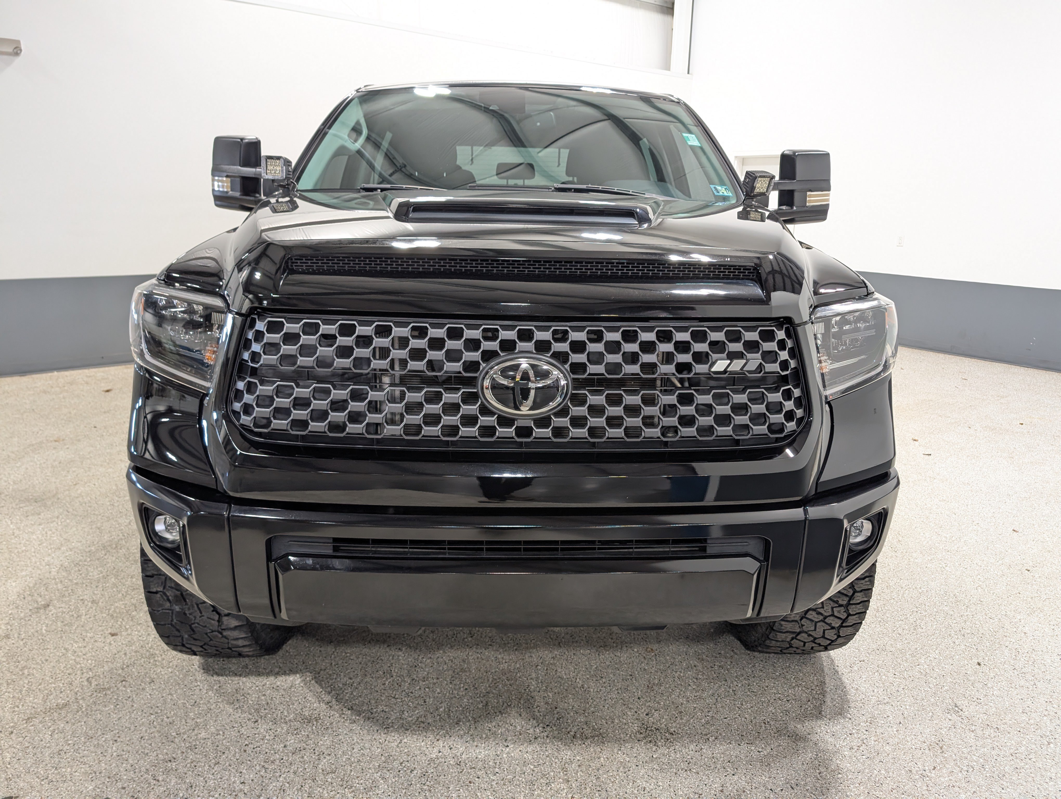 Used 2021 Toyota Tundra SR5 w/ TRD Sport Package AWD/4WD image 8