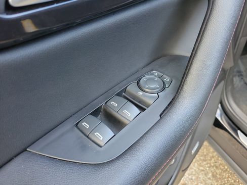 Used 2020 Chevrolet Blazer RS image 16