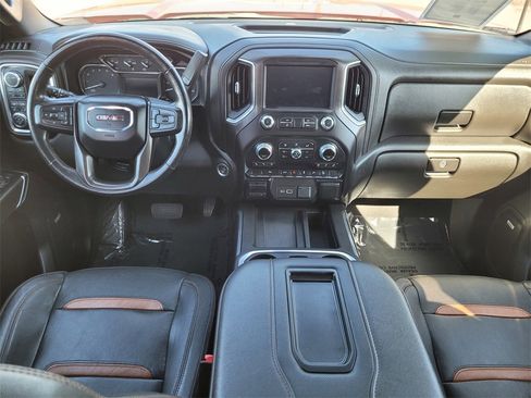 Used 2022 GMC Sierra 2500 AT4 w/ AT4 Preferred Package image 13