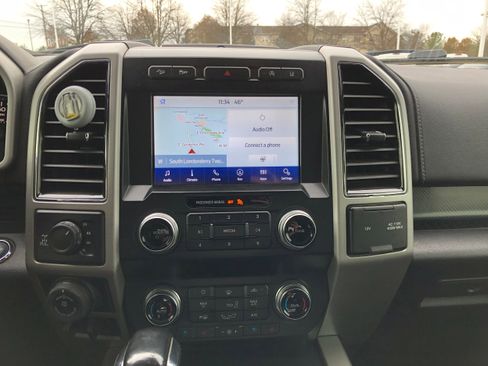 Certified 2020 Ford F150 Lariat w/ Equipment Group 502A Luxury image 13