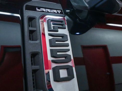 Used 2023 Ford F250 Lariat w/ Lariat Ultimate Package image 32