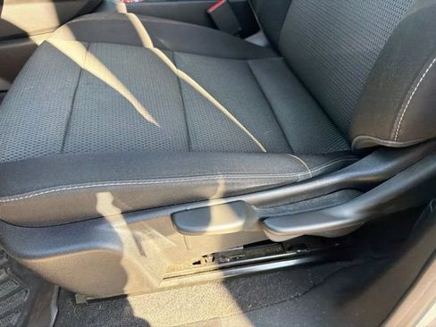 Used 2023 GMC Canyon Elevation w/ Convenience Package RWD image 7