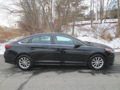 Used 2019 Hyundai Sonata SE image 11