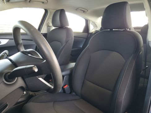 Used 2023 Kia Forte LXS FWD image 18