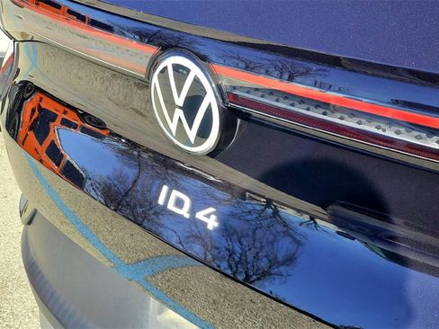 Used 2023 Volkswagen ID.4 Pro S Plus image 7