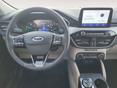 Used 2021 Ford Escape SEL image 13