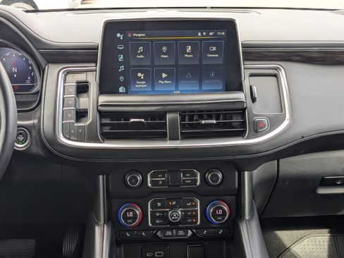 Used 2022 Chevrolet Tahoe LT w/ Luxury Package image 20