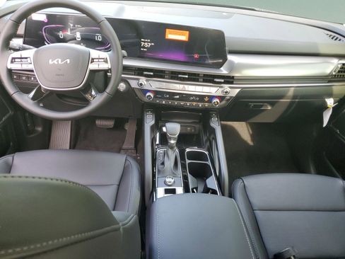 New 2025 Kia Telluride S image 10