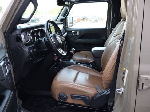 Used 2020 Jeep Gladiator Rubicon AWD/4WD image 8