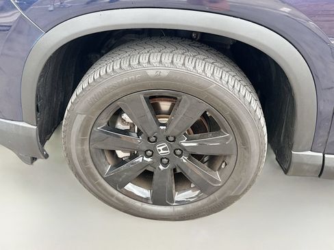 Used 2023 Honda Pilot Sport image 29