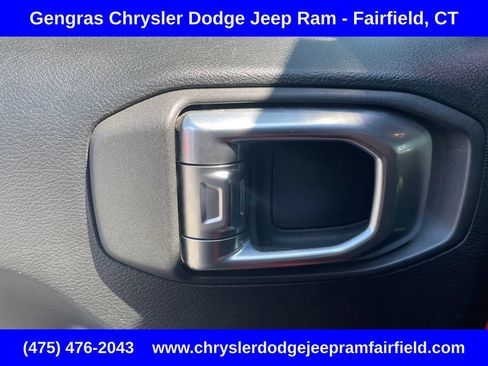 Used 2019 Jeep Wrangler Unlimited Sport S AWD/4WD image 33