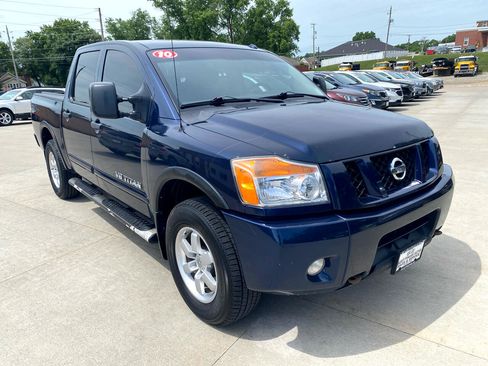 Used 2010 Nissan Titan PRO-4X w/ Pro-4x Leather Pkg image 4