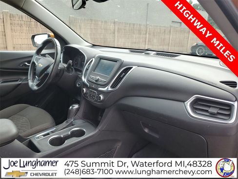 Used 2018 Chevrolet Equinox LT image 27