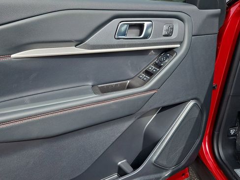 New 2026 Ford Explorer ST-Line image 21