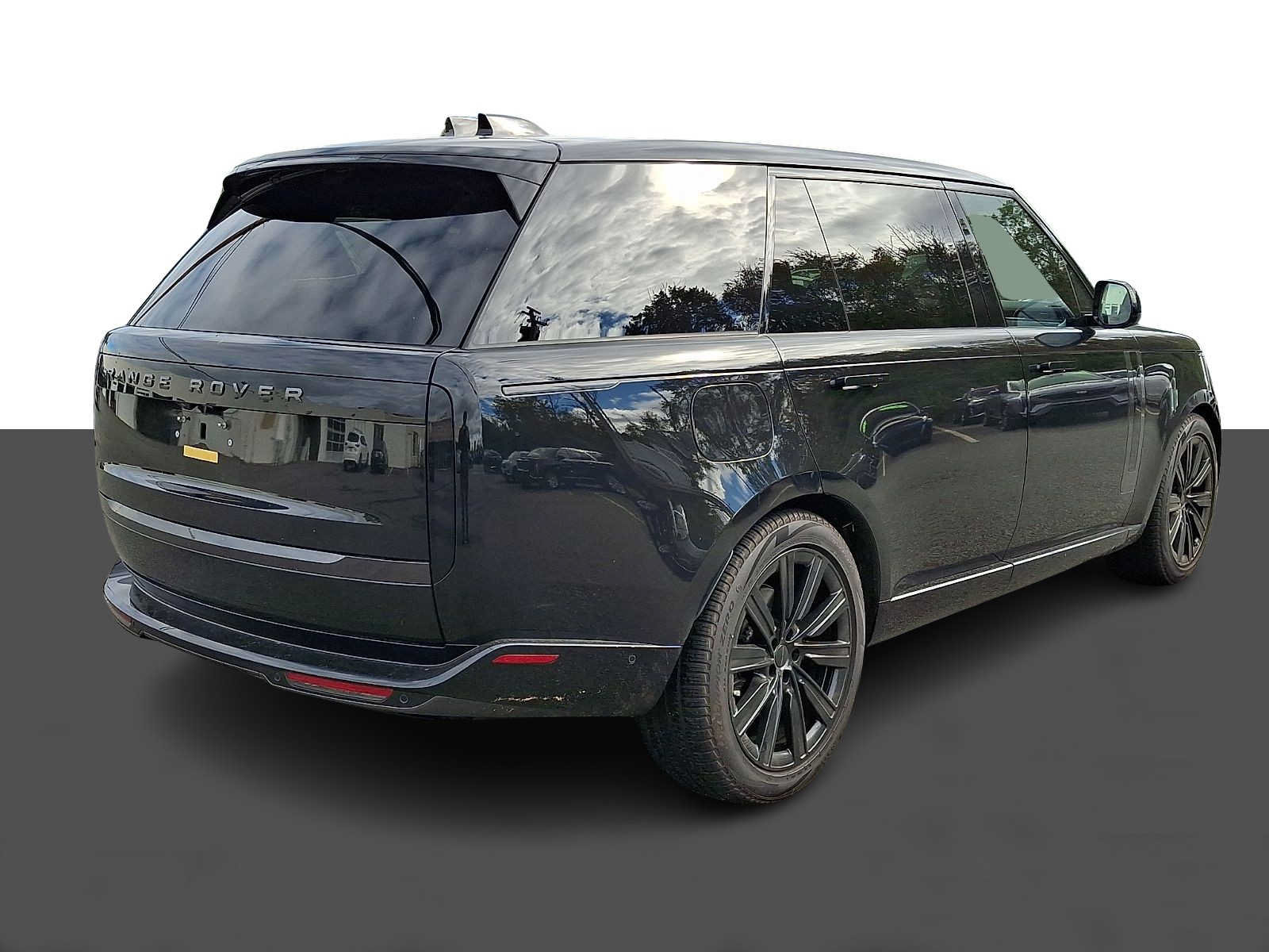Used 2026 Land Rover Range Rover Long Wheelbase SE AWD/4WD image 6