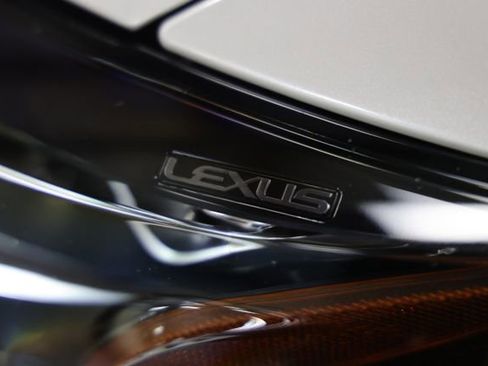 Used 2019 Lexus LS 500 AWD image 6