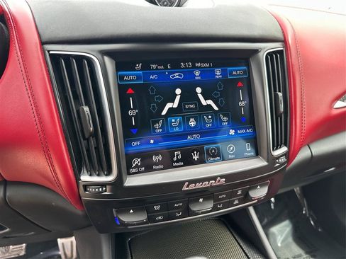 Used 2019 Maserati Levante S GranSport AWD/4WD image 35