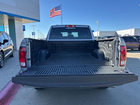 Used 2024 RAM 1500 Classic SLT image 7