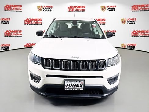 Used 2019 Jeep Compass Sport w/ Tech Group AWD/4WD image 11