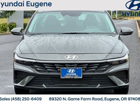 Used 2024 Hyundai Elantra SEL FWD image 10