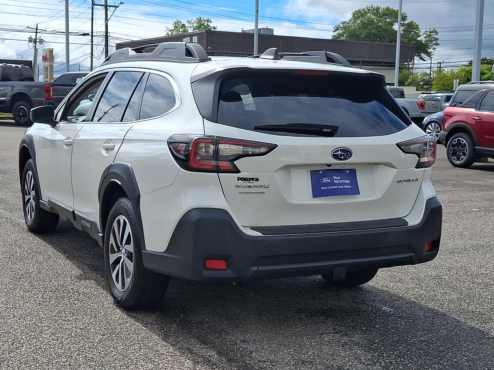 Used 2024 Subaru Outback Premium w/ Popular Package #1A AWD/4WD image 8