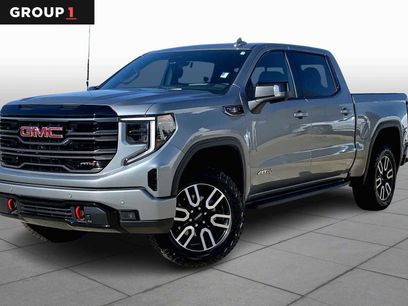 Used 2025 GMC Sierra 1500 AT4 w/ AT4 Premium Package