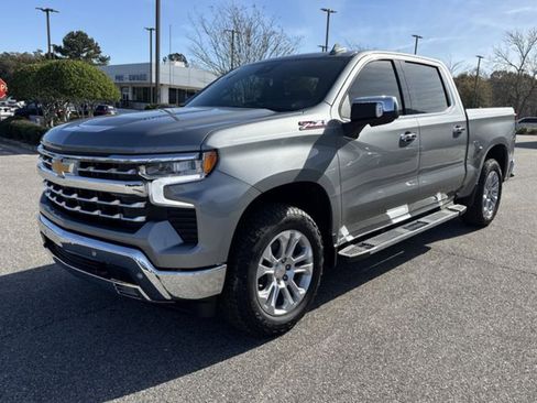New 2026 Chevrolet Silverado 1500 LTZ w/ LTZ Premium Package AWD/4WD image 13
