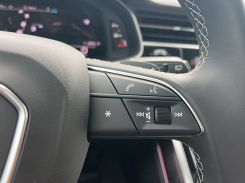 Used 2025 Audi Q8 Premium Plus w/ Premium Plus Package AWD/4WD image 22