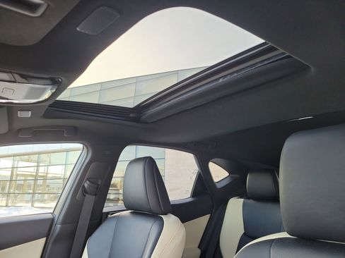 Used 2024 Lexus NX 350h AWD image 28