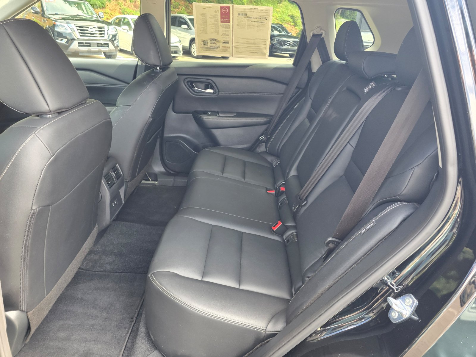 Certified 2026 Nissan Rogue SL AWD/4WD image 11