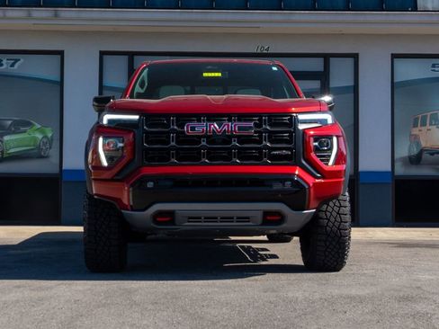 Used 2023 GMC Canyon AT4X image 13