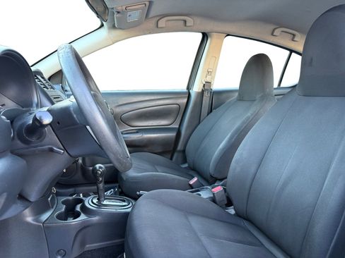 Used 2017 Nissan Versa S Plus image 9