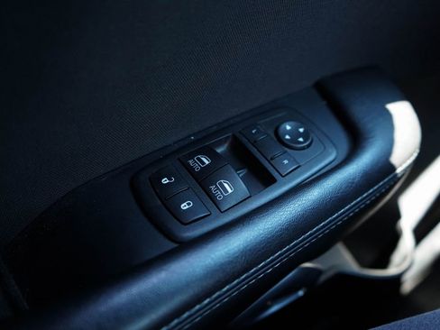 Used 2023 Dodge Challenger R/T w/ Blacktop Package image 27