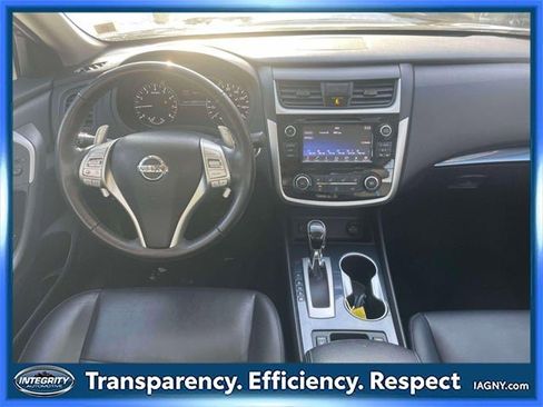 Used 2018 Nissan Altima 2.5 SR w/ SR Special Edition image 13