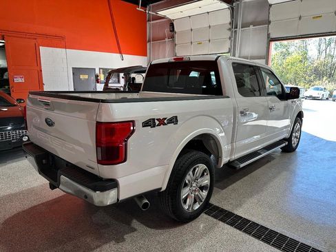 Used 2019 Ford F150 Lariat w/ Equipment Group 502A Luxury image 3