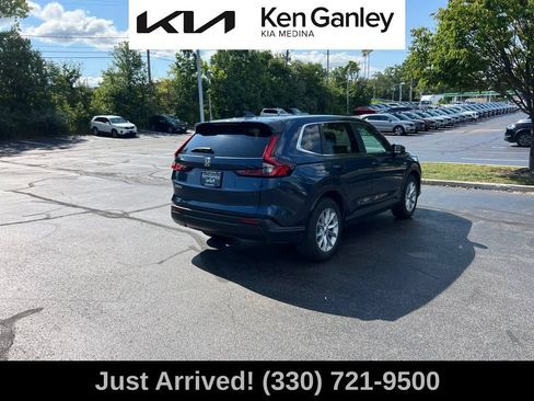Used 2024 Honda CR-V EX image 5