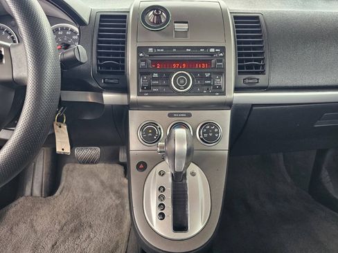 Used 2012 Nissan Sentra 2.0 S FWD image 17
