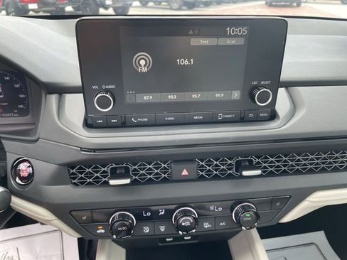 Certified 2024 Honda Accord EX image 19